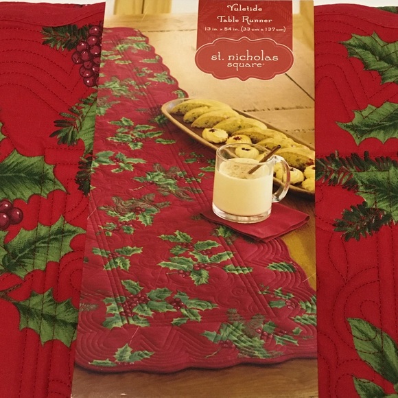 NWT-St. Nicholas Table Runner - Picture 2 of 2